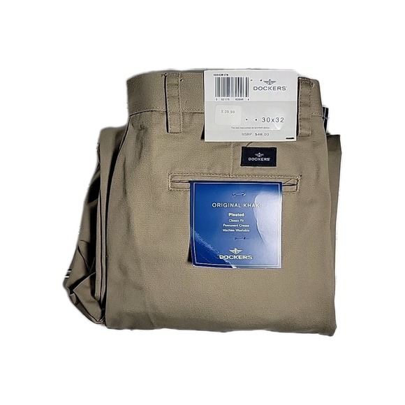 Dockers Men's Original Khaki Tan Classic Fit Tan PLEATED PantS Size 30X32 NWT!‎ - Picture 1 of 9